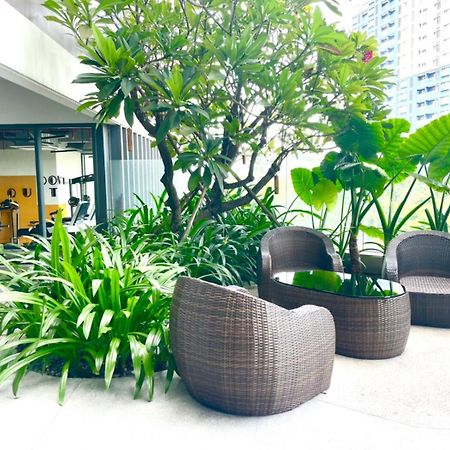 Compass One Building - Luxury Apartments Ap Phu Tho Exterior foto